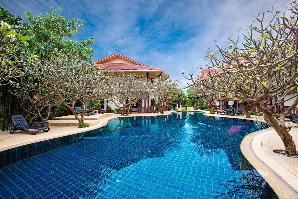 Buri Beach Resort Phangang-sziget Kültér fotó